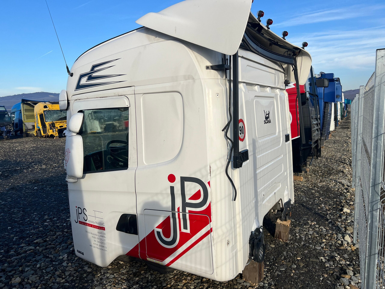 CABINA SCANIA R STREAMLINE CR19H - Cabine pour Camion: photos 4 CABINA SCANIA R STREAMLINE CR19H - Cabine pour Camion: photos 4