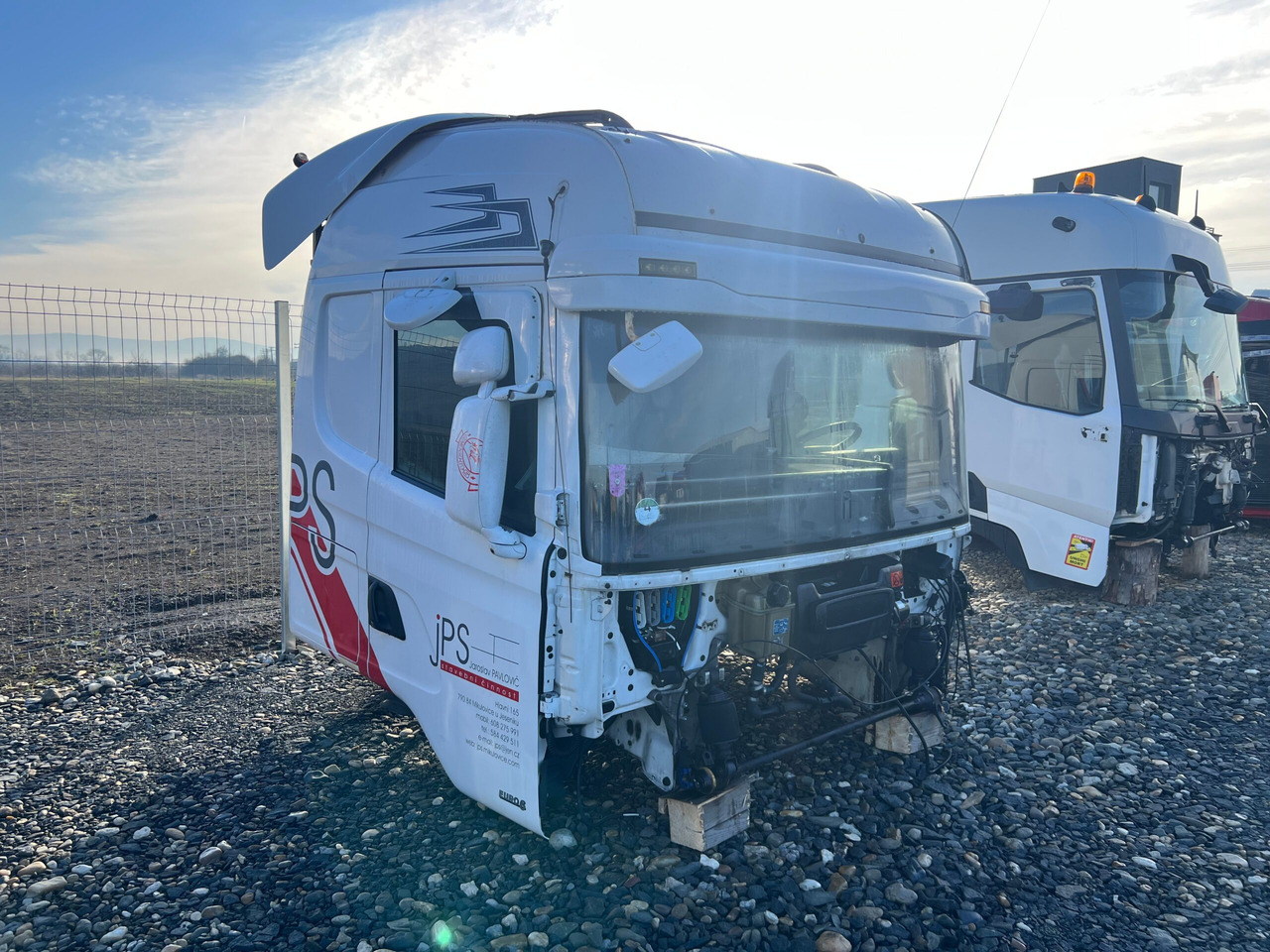 CABINA SCANIA R STREAMLINE CR19H - Cabine pour Camion: photos 2 CABINA SCANIA R STREAMLINE CR19H - Cabine pour Camion: photos 2