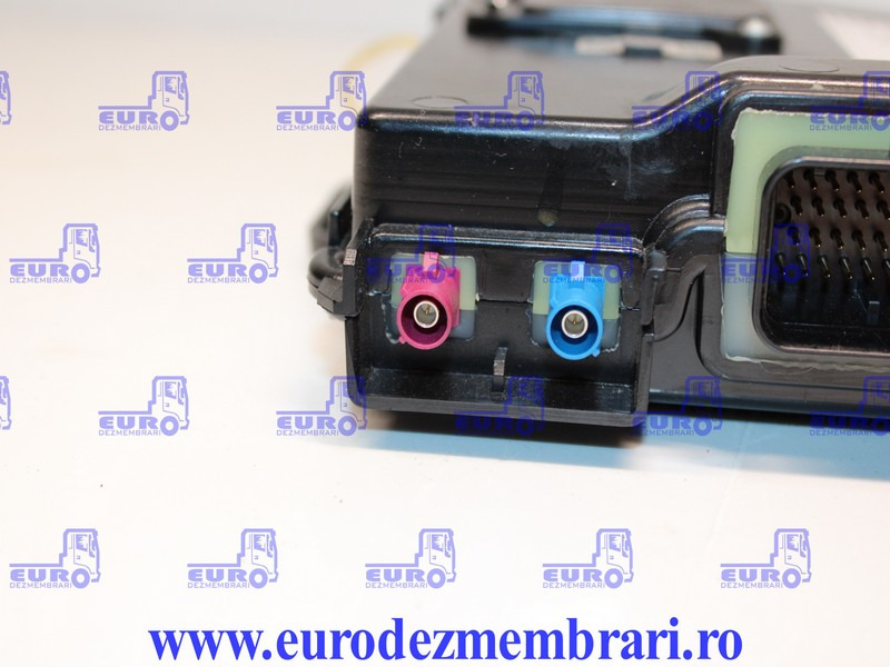 CALCULATOR MODUL COMFORT IVECO STRALIS 5801906925 - Bloc de gestion pour Camion: photos 4 CALCULATOR MODUL COMFORT IVECO STRALIS 5801906925 - Bloc de gestion pour Camion: photos 4