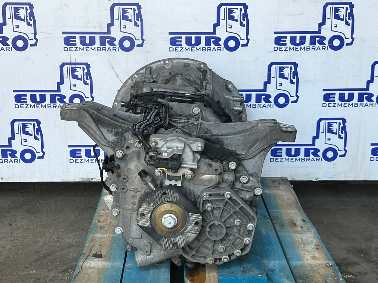CUTIE DE VITEZE AUTOMATA FARA RETARDER MERCEDES ACTROS MP4 G211-12 - Boîte de vitesse pour Camion: photos 4 CUTIE DE VITEZE AUTOMATA FARA RETARDER MERCEDES ACTROS MP4 G211-12 - Boîte de vitesse pour Camion: photos 4