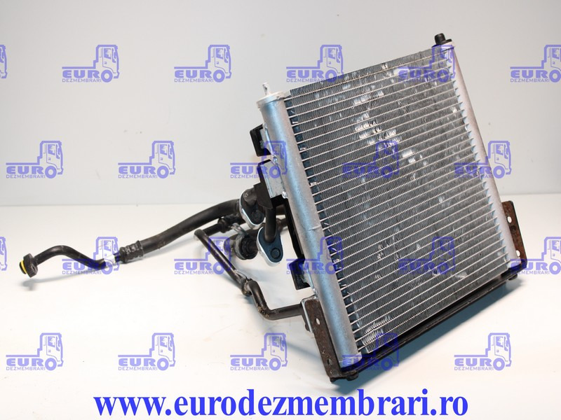 RADIATOR + VENTILATOR AER CONDITIONAT SCANIA NGS 2187711, 2824478 - Radiateur pour Camion: photos 2 RADIATOR + VENTILATOR AER CONDITIONAT SCANIA NGS 2187711, 2824478 - Radiateur pour Camion: photos 2