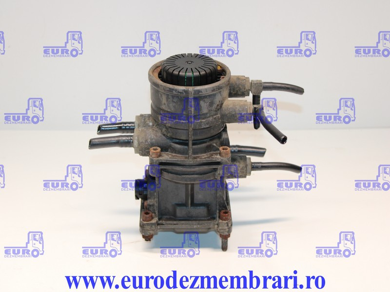SUPAPA CONTROL TRAILER MAN TGA 81.52301.6026, 0486205022 - Valve de frein pour Camion: photos 1 SUPAPA CONTROL TRAILER MAN TGA 81.52301.6026, 0486205022 - Valve de frein pour Camion: photos 1