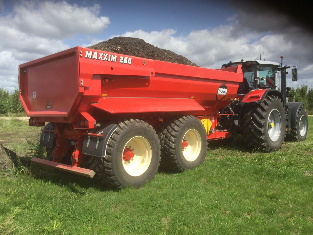 Beco Maxxim 260 - Remorque benne: photos 3 Beco Maxxim 260 - Remorque benne: photos 3