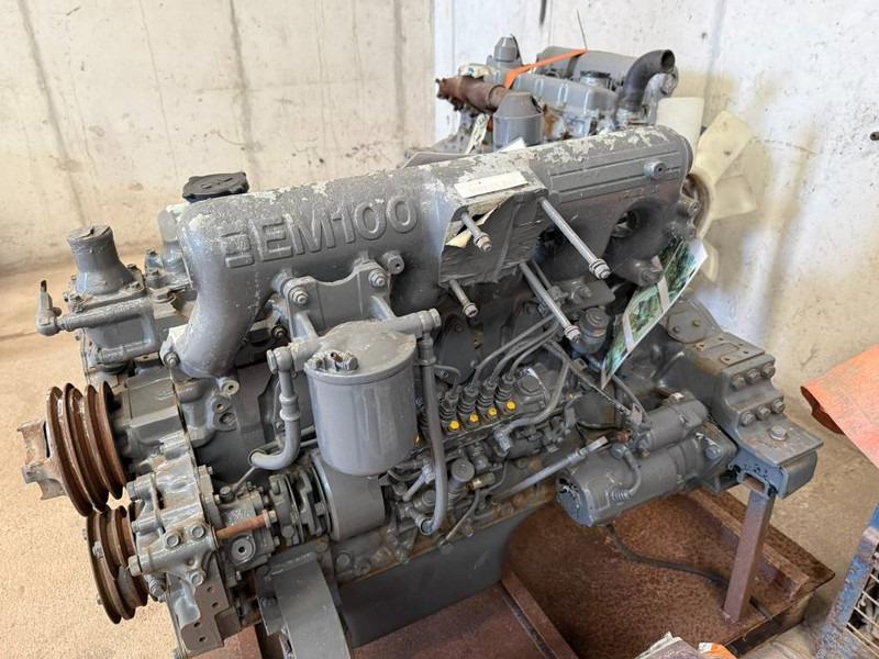 Hino EM100 overhauled - Moteur pour Engins de chantier: photos 2 Hino EM100 overhauled - Moteur pour Engins de chantier: photos 2