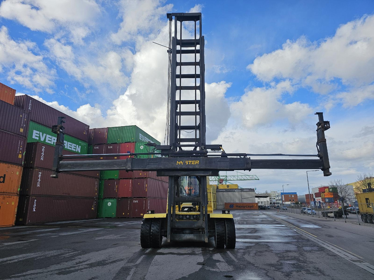 Hyster H22XM-12-EC | 9 t Leer-Container-Handler - Chariot porte-conteneur: photos 3 Hyster H22XM-12-EC | 9 t Leer-Container-Handler - Chariot porte-conteneur: photos 3