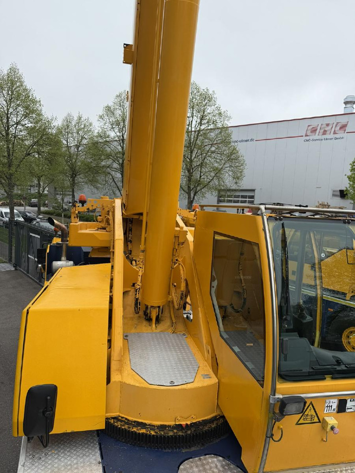 Crédit-bail de  Liebherr LTM 1055-3.2 (08 - 084 745) | 6 x 6 Liebherr LTM 1055-3.2 (08 - 084 745) | 6 x 6: photos 29