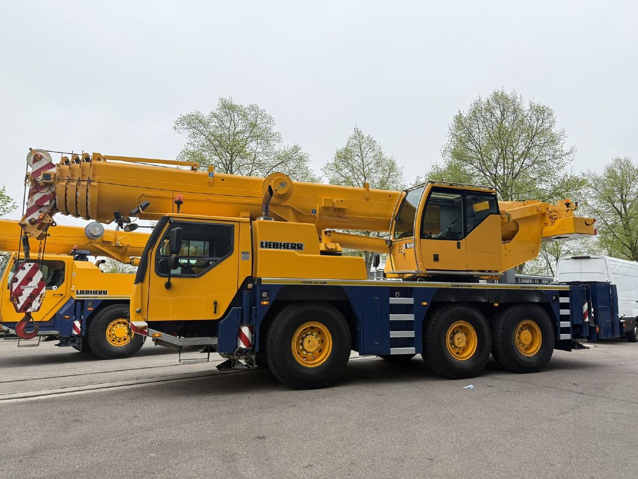 Crédit-bail de  Liebherr LTM 1055-3.2 (08 - 084 745) | 6 x 6 Liebherr LTM 1055-3.2 (08 - 084 745) | 6 x 6: photos 6