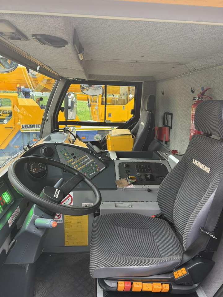 Crédit-bail de  Liebherr LTM 1055-3.2 (08 - 084 745) | 6 x 6 Liebherr LTM 1055-3.2 (08 - 084 745) | 6 x 6: photos 14