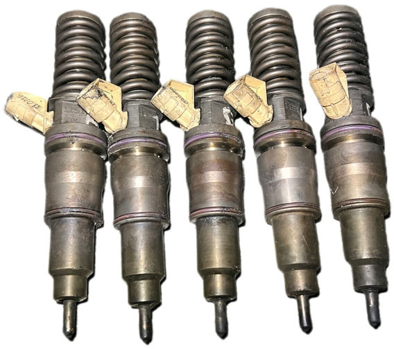 Volvo  - Filtre à carburant: photos 2 Volvo  - Filtre à carburant: photos 2