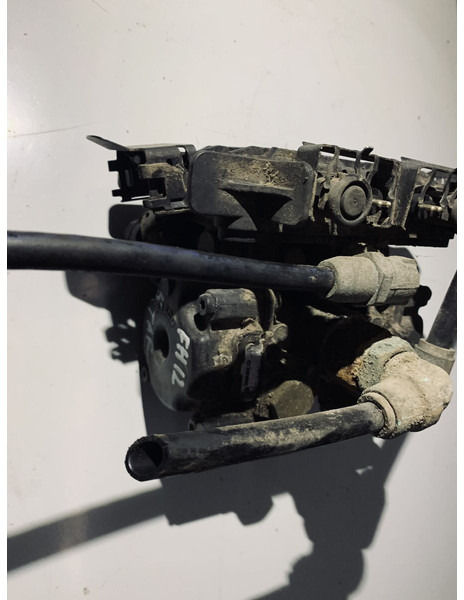 Wabco FH 12 - Pièces de frein: photos 3 Wabco FH 12 - Pièces de frein: photos 3