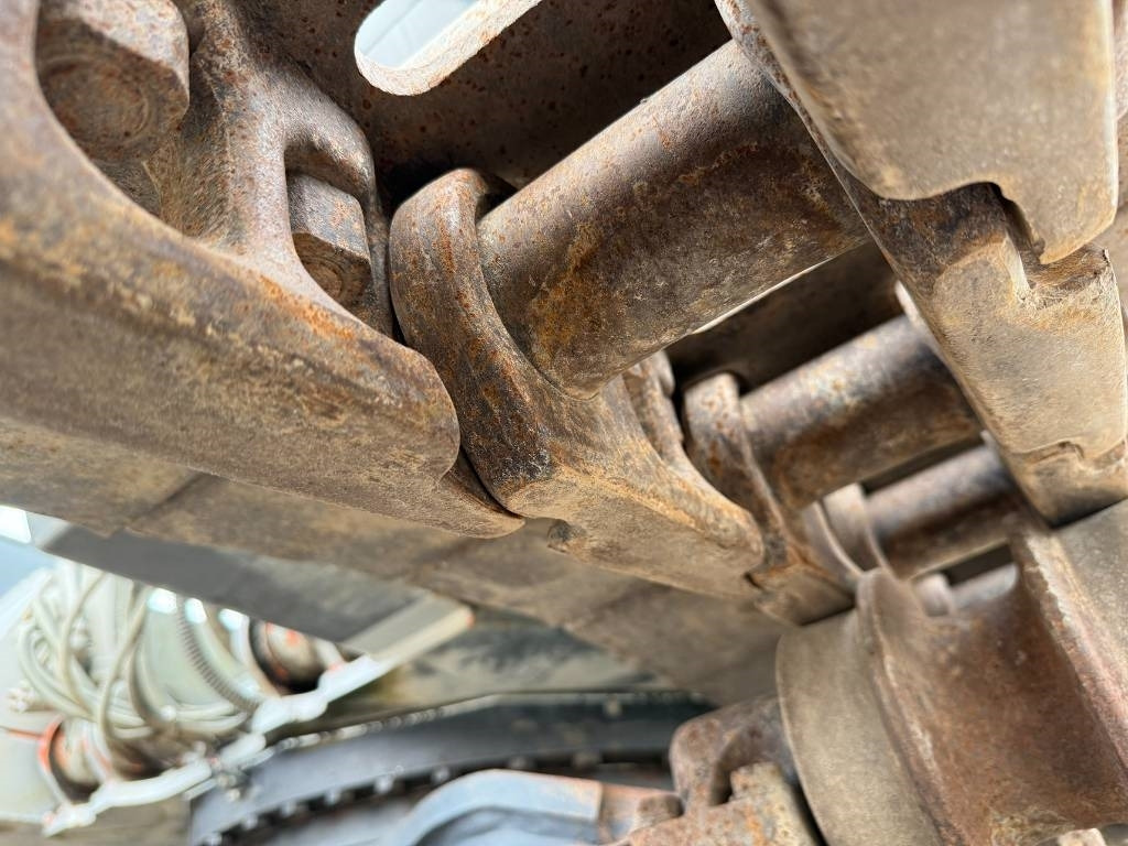 Pelle sur chenille Hitachi ZX 470 LC H-3: photos 27