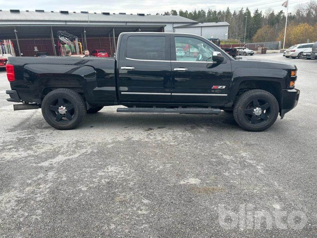 Chevrolet Silverado 2500 LTZ Z71 Duramax - Pick-up: photos 4 Chevrolet Silverado 2500 LTZ Z71 Duramax - Pick-up: photos 4