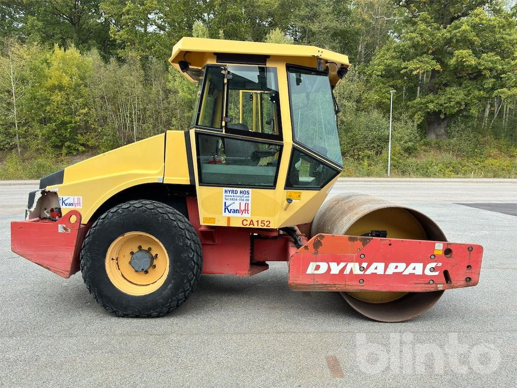 Dynapac CA152 - Compacteur à pieds de mouton/ Monocylindre: photos 4 Dynapac CA152 - Compacteur à pieds de mouton/ Monocylindre: photos 4