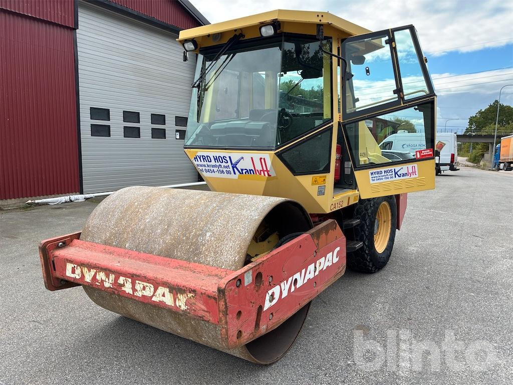 Dynapac CA152 - Compacteur à pieds de mouton/ Monocylindre: photos 1 Dynapac CA152 - Compacteur à pieds de mouton/ Monocylindre: photos 1