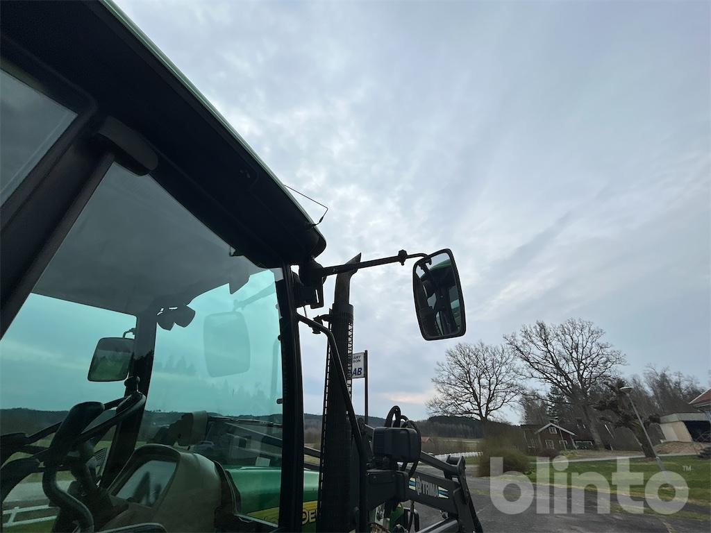 Tracteur agricole JOHN DEERE 5820: photos 41