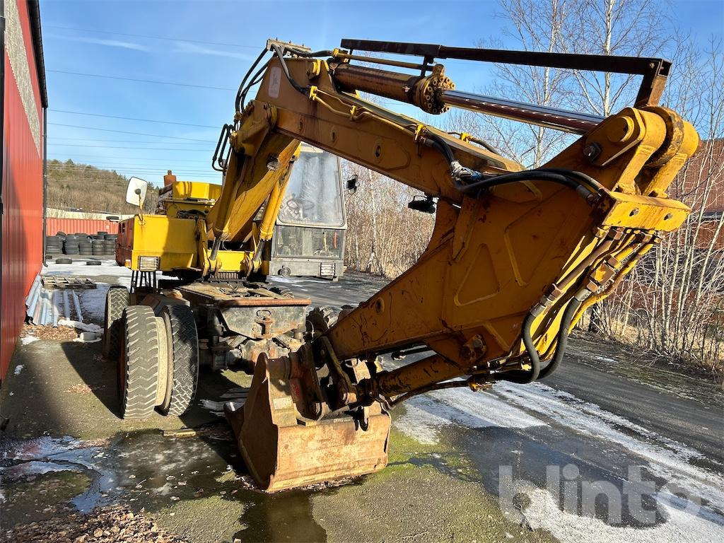 John Deere JD44 - Pelle sur pneus: photos 5 John Deere JD44 - Pelle sur pneus: photos 5