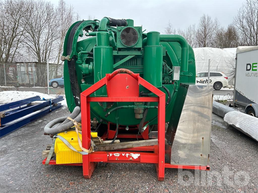 Korp & Son SL10 - SP 6 - Conteneur citerne: photos 2 Korp & Son SL10 - SP 6 - Conteneur citerne: photos 2