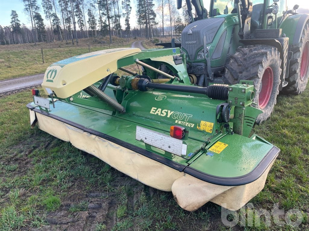 Krone F360cv - Faucheuse: photos 1 Krone F360cv - Faucheuse: photos 1