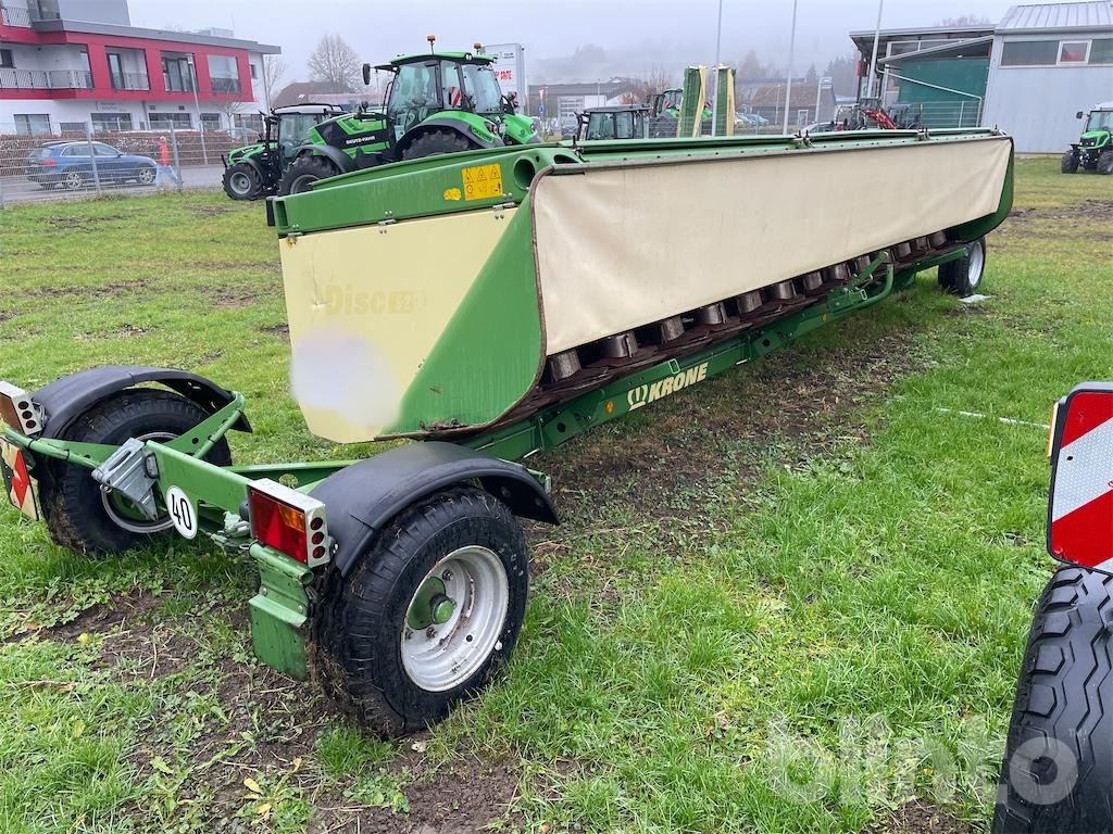 Krone X-Disc 6200 (2009) - Faucheuse: photos 3 Krone X-Disc 6200 (2009) - Faucheuse: photos 3