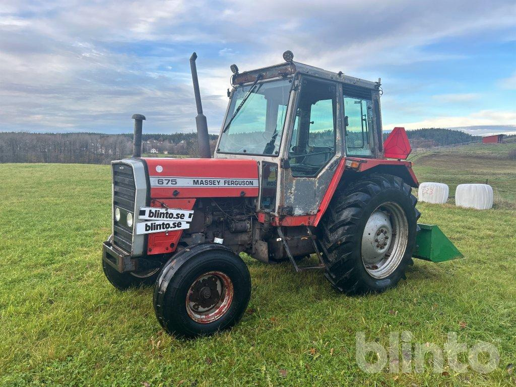 MASSEY FERGUSON MF 675 2 - Tracteur agricole: photos 1 MASSEY FERGUSON MF 675 2 - Tracteur agricole: photos 1