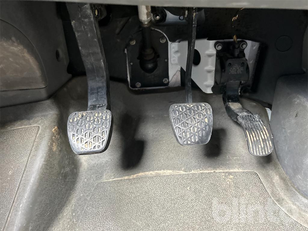 Fourgon utilitaire Mercedes-Benz Sprinter 313 CDI – 2.1 l Diesel / 120 kW (163 PS): photos 43