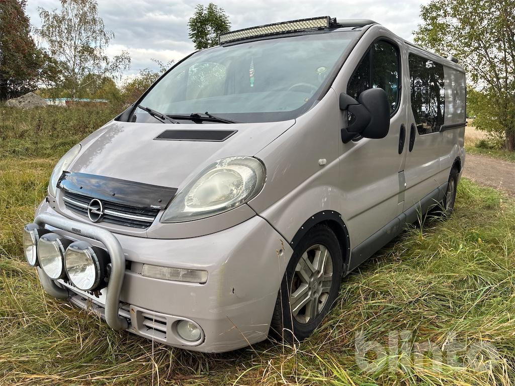 OPEL VIVARO VAN F7BDB6 - Fourgon utilitaire, Utilitaire double cabine: photos 1 OPEL VIVARO VAN F7BDB6 - Fourgon utilitaire, Utilitaire double cabine: photos 1