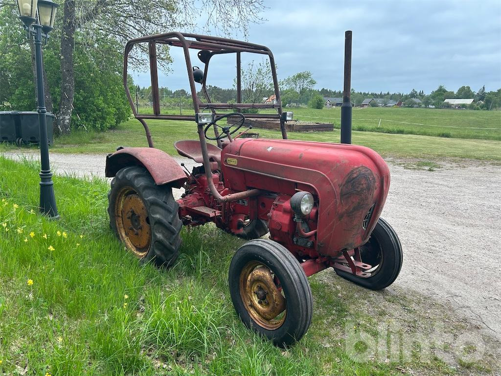 PORSCHE JUNIOR V - Tracteur agricole: photos 2 PORSCHE JUNIOR V - Tracteur agricole: photos 2