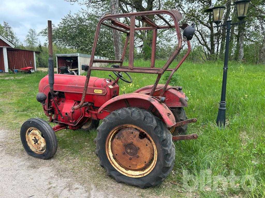 PORSCHE JUNIOR V - Tracteur agricole: photos 4 PORSCHE JUNIOR V - Tracteur agricole: photos 4
