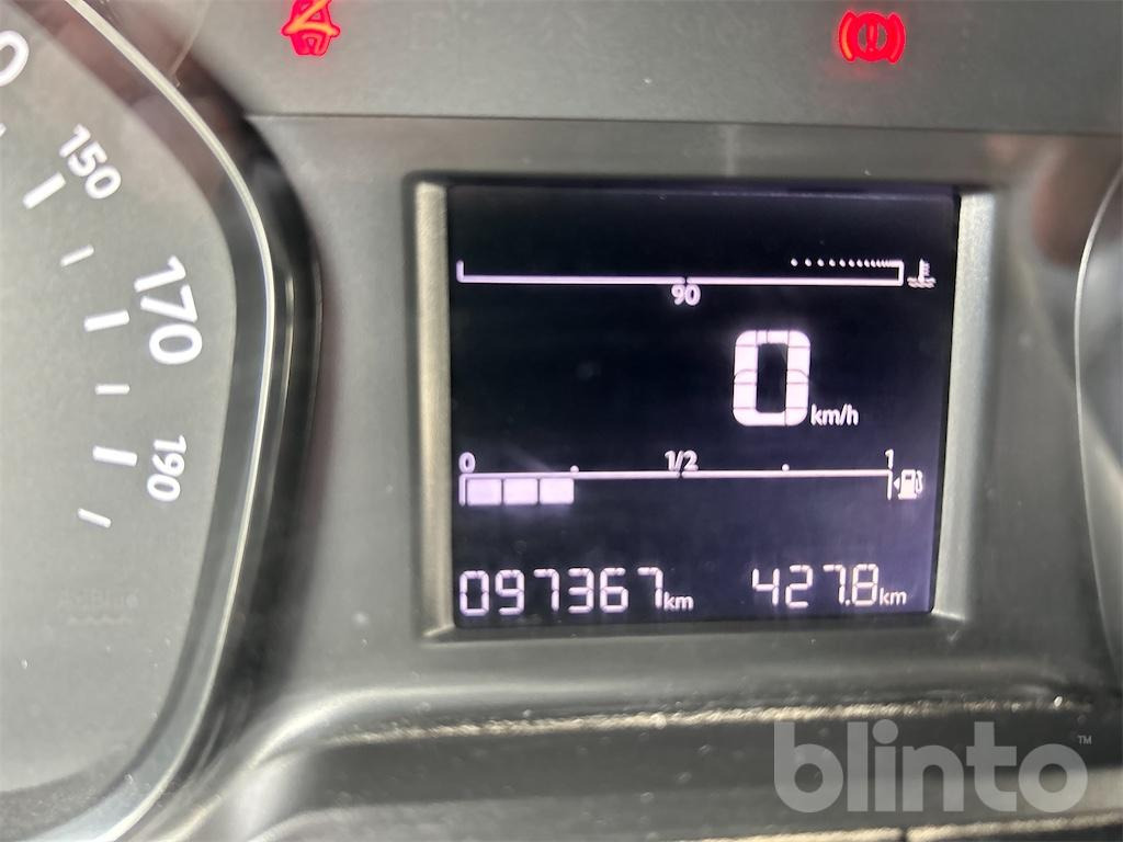 Peugeot Expert Box Pro L3 / 2.0 Blue HDI (2019) - Fourgon utilitaire: photos 5 Peugeot Expert Box Pro L3 / 2.0 Blue HDI (2019) - Fourgon utilitaire: photos 5