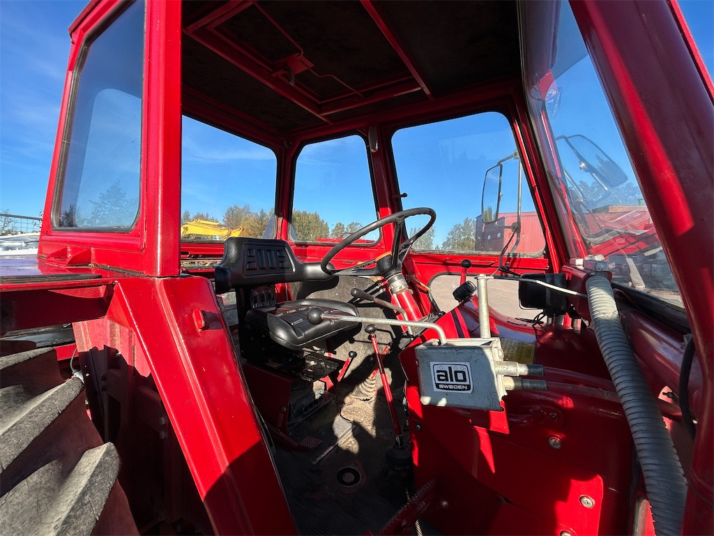 Tracteur agricole VOLVO-BM T 650 med mycket medföljande utrustning!: photos 28