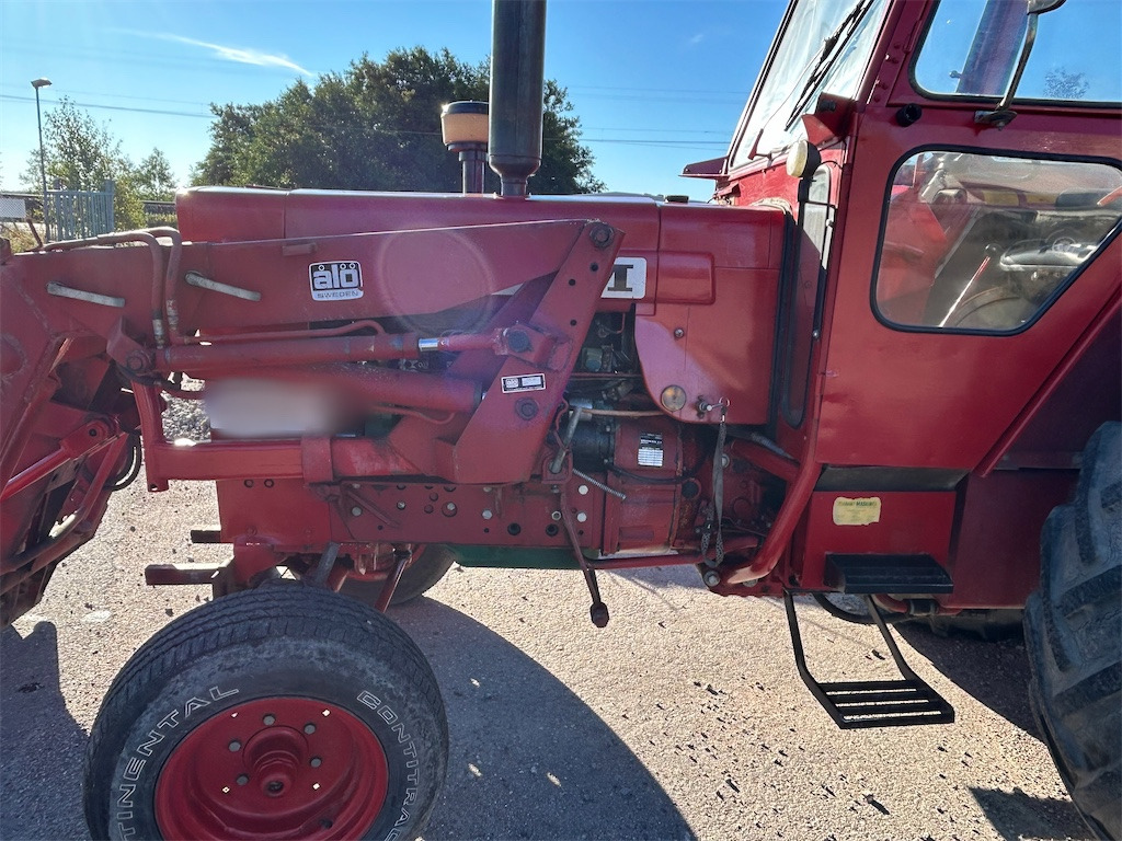 Tracteur agricole VOLVO-BM T 650 med mycket medföljande utrustning!: photos 11