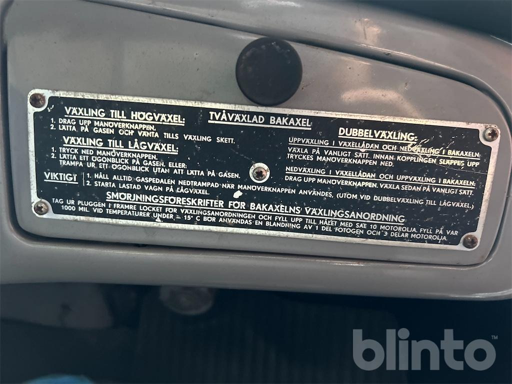 Camion plateau VOLVO L 475 Reparationsobjekt: photos 43 Camion plateau VOLVO L 475 Reparationsobjekt: photos 43