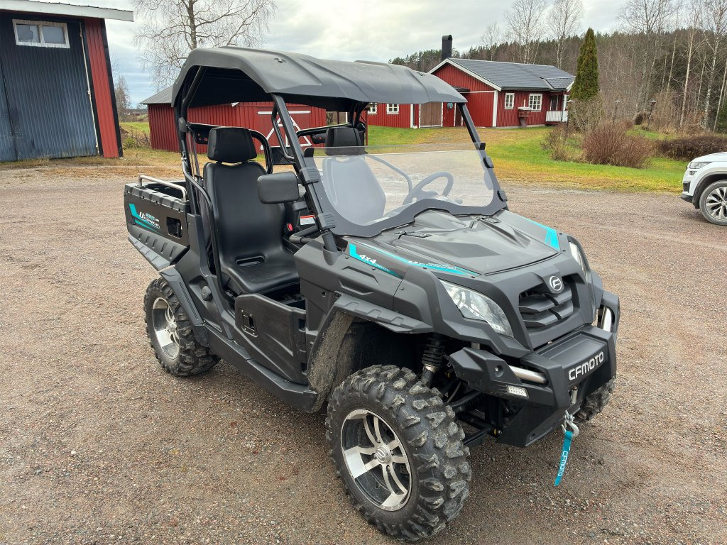 CF Moto U-Force 550 EFI - Véhicule de voirie/ Spécial: photos 3 CF Moto U-Force 550 EFI - Véhicule de voirie/ Spécial: photos 3