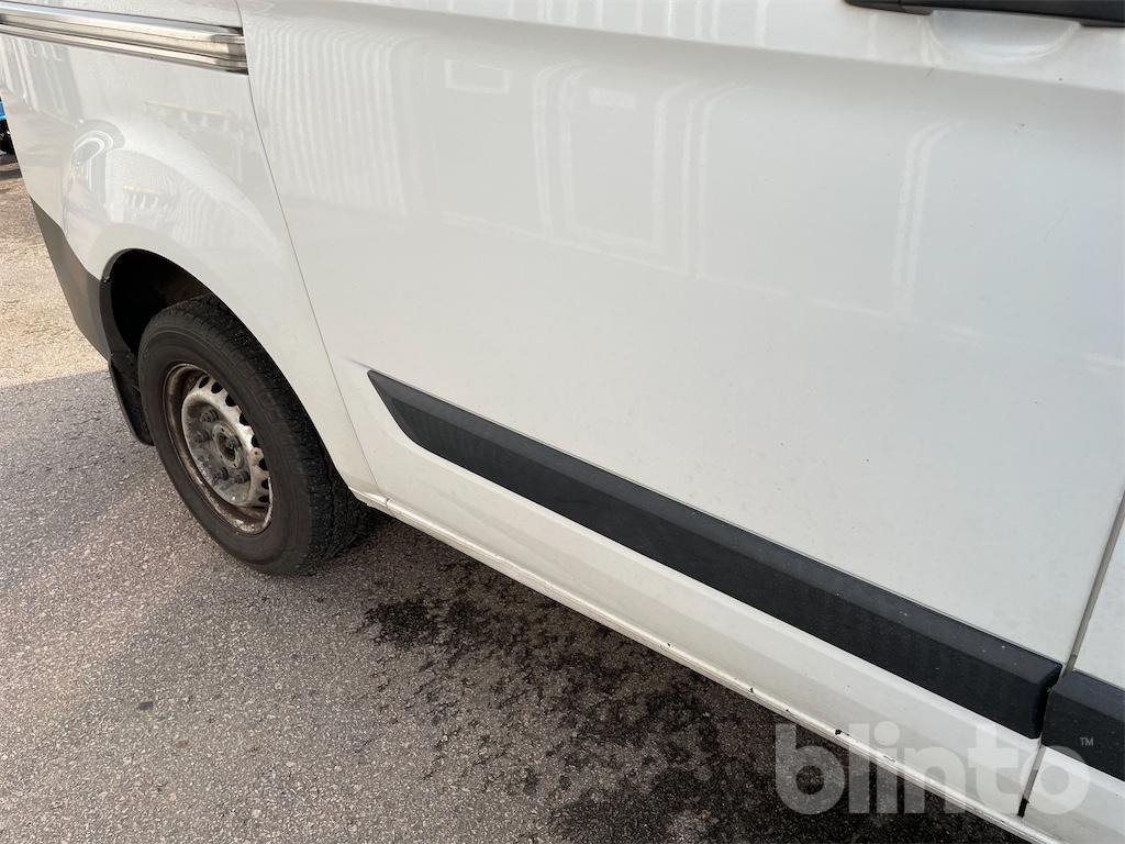 Véhicule utilitaire FORD Transit Custom: photos 30