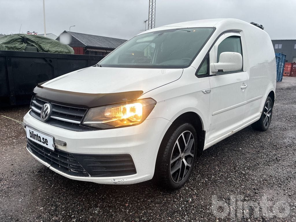 VOLKSWAGEN, VW - Véhicule utilitaire: photos 1 VOLKSWAGEN, VW - Véhicule utilitaire: photos 1