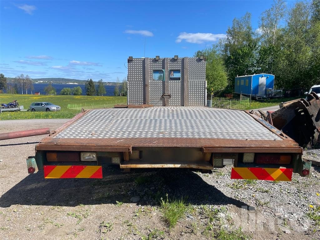 Volvo F610 - Camion plateau: photos 3 Volvo F610 - Camion plateau: photos 3