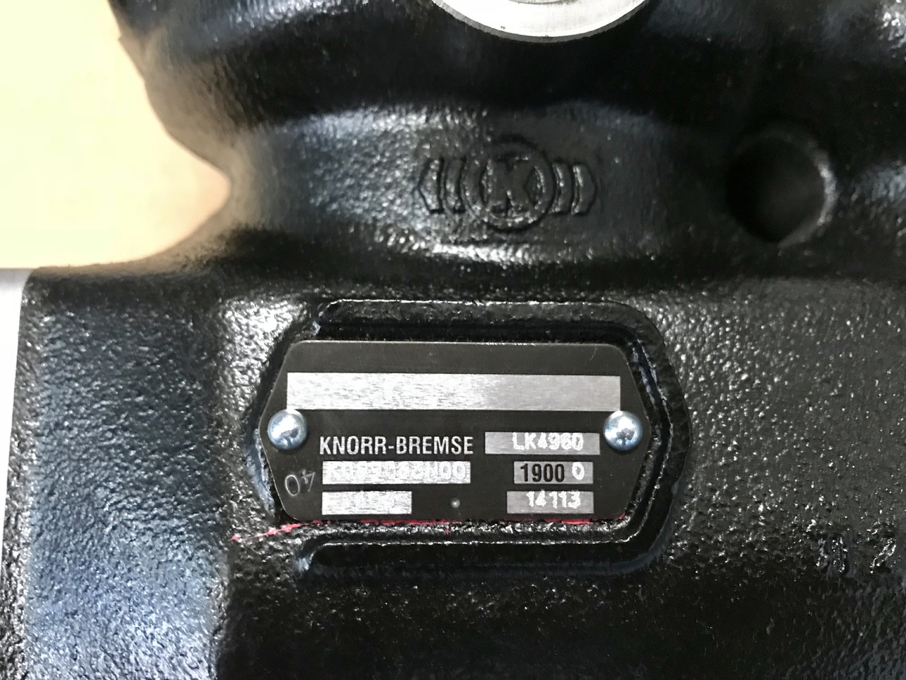 Compresseur d'air COMPRESSORE ARIA BICILINDRICO CON PRESA DI FORZA - MAN 51541007115 - KNORR LK4960: photos 6