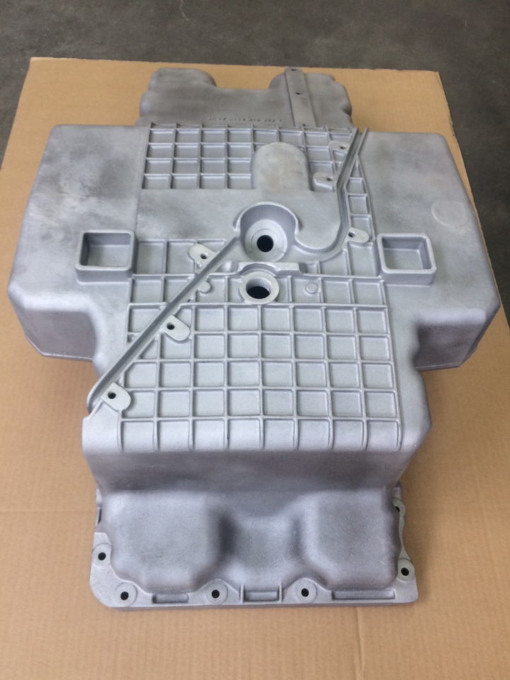 COPPA OLIO MERCEDES OM906 - VERSIONE BUS - A9060102713 - Carter d'huile pour Bus: photos 4 COPPA OLIO MERCEDES OM906 - VERSIONE BUS - A9060102713 - Carter d'huile pour Bus: photos 4