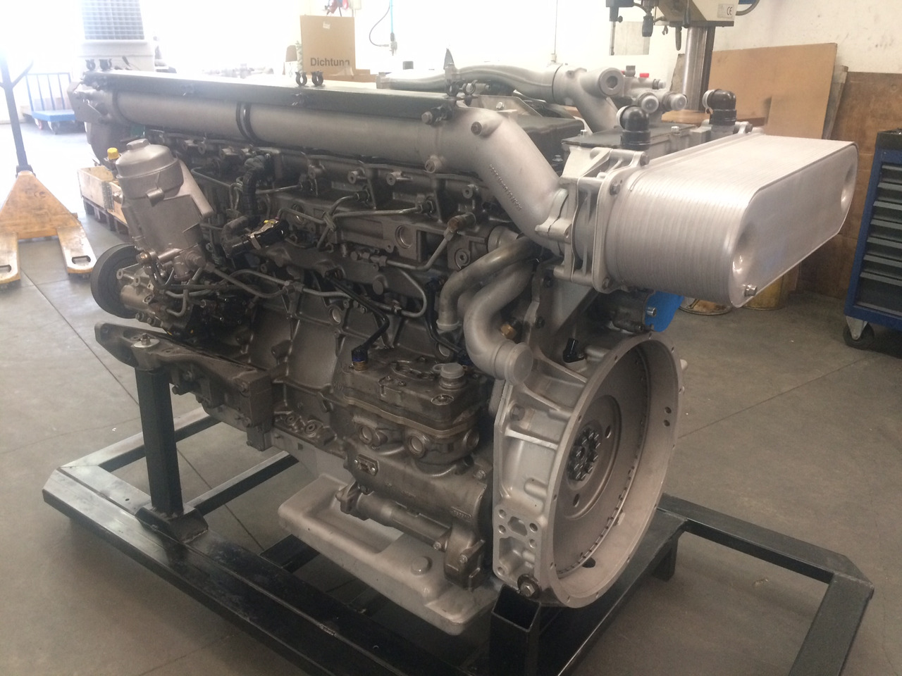 MOTORE MAN D2676LOH26 - 440CV - EEV - BUS - Moteur pour Bus: photos 2 MOTORE MAN D2676LOH26 - 440CV - EEV - BUS - Moteur pour Bus: photos 2