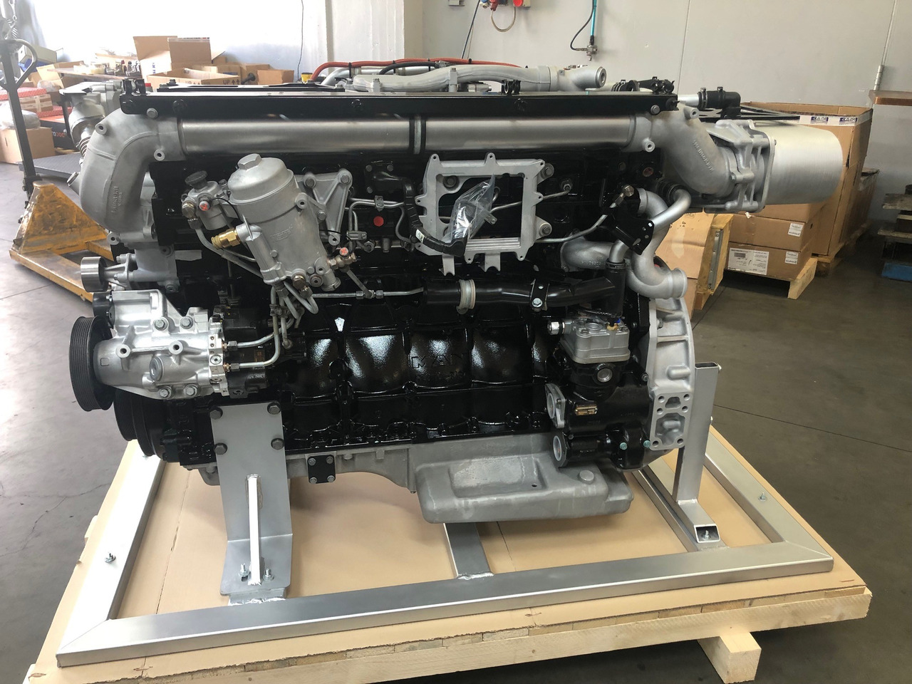 MOTORE MAN D2676LOH26 / MAN D2676 LOH26 - Moteur: photos 2 MOTORE MAN D2676LOH26 / MAN D2676 LOH26 - Moteur: photos 2