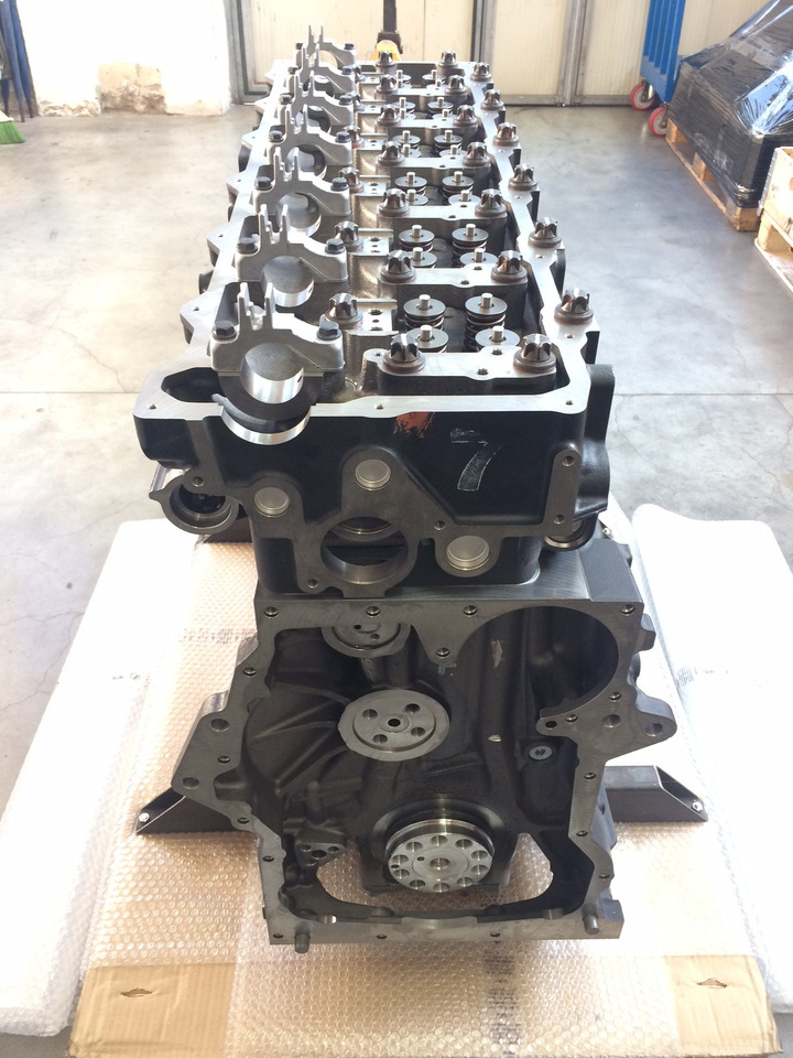 MOTORE MAN D2676LOH31 - 480CV - EURO 6 - BUS - Moteur pour Bus: photos 4 MOTORE MAN D2676LOH31 - 480CV - EURO 6 - BUS - Moteur pour Bus: photos 4