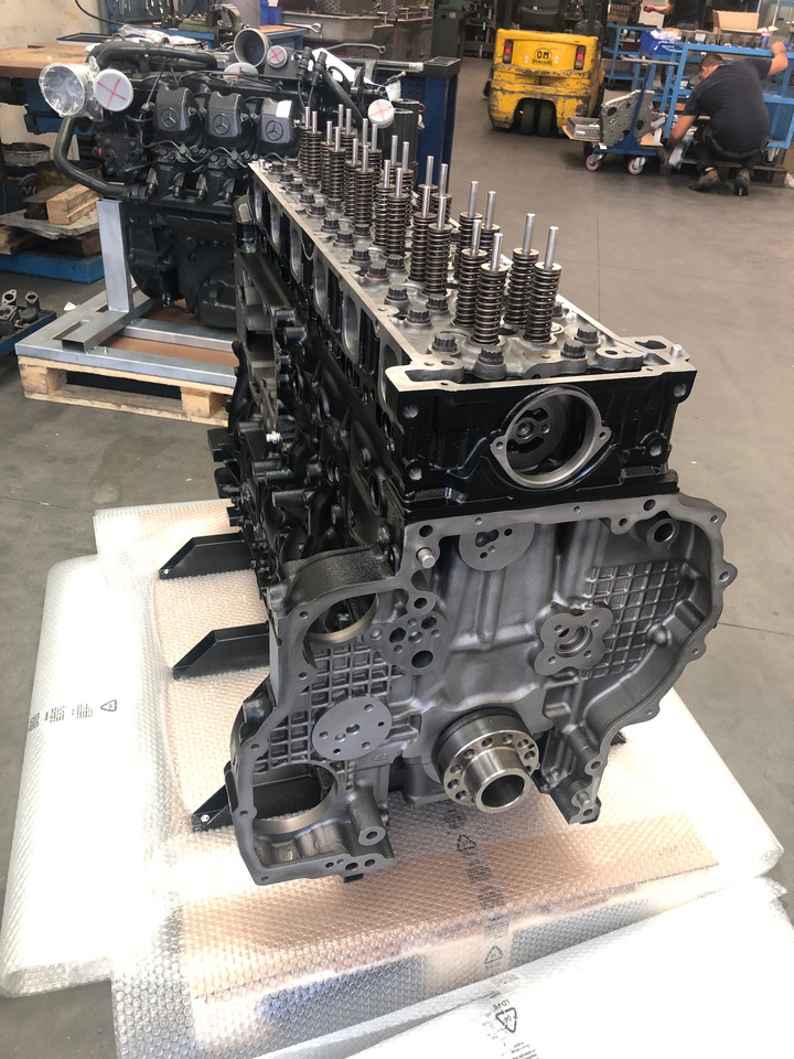 MOTORE MERCEDES OM471LA - EURO 5 / EURO 6 - Moteur: photos 5 MOTORE MERCEDES OM471LA - EURO 5 / EURO 6 - Moteur: photos 5