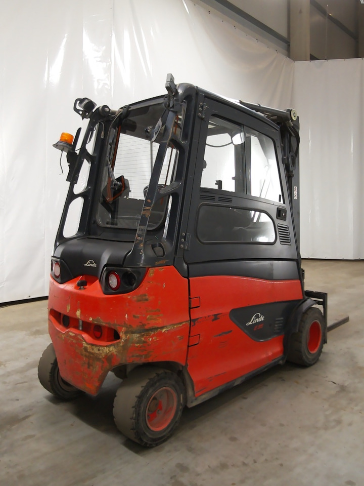 Linde E35 - Chariot élévateur électrique: photos 2 Linde E35 - Chariot élévateur électrique: photos 2
