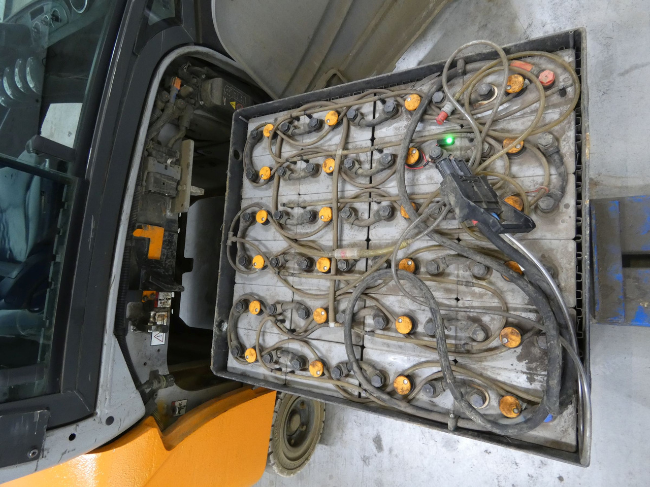 STILL RX20-20PL - Chariot élévateur électrique: photos 4 STILL RX20-20PL - Chariot élévateur électrique: photos 4