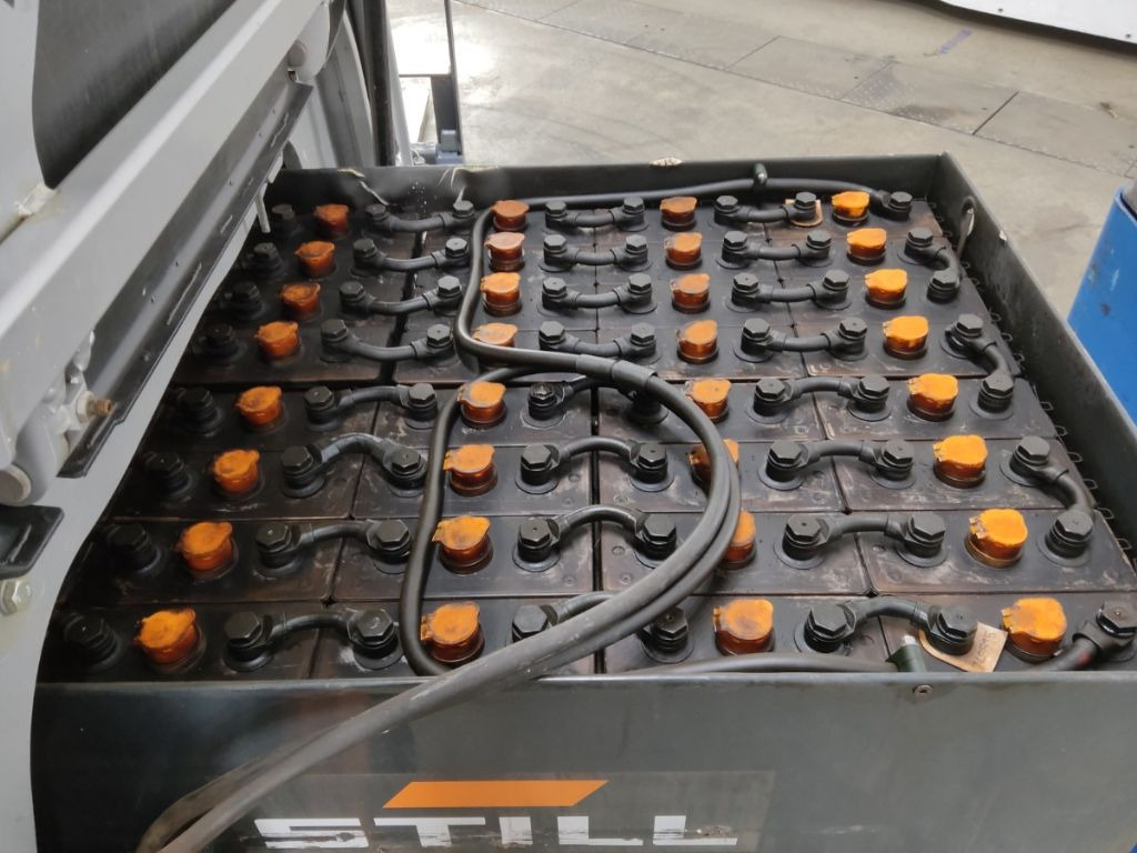 STILL RX60-25 - Chariot élévateur électrique: photos 4 STILL RX60-25 - Chariot élévateur électrique: photos 4