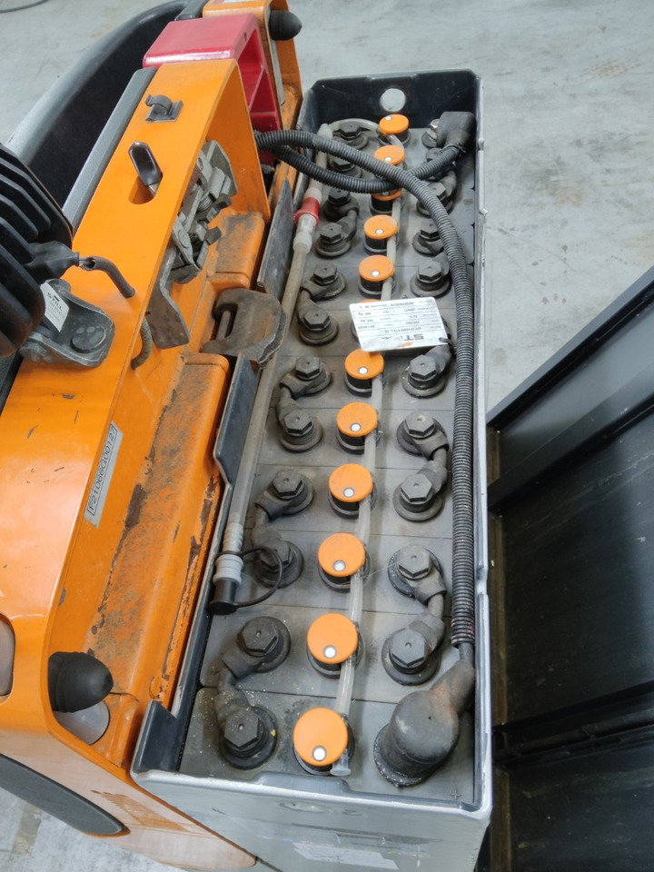 Still CX-T - Chariot tracteur: photos 4 Still CX-T - Chariot tracteur: photos 4