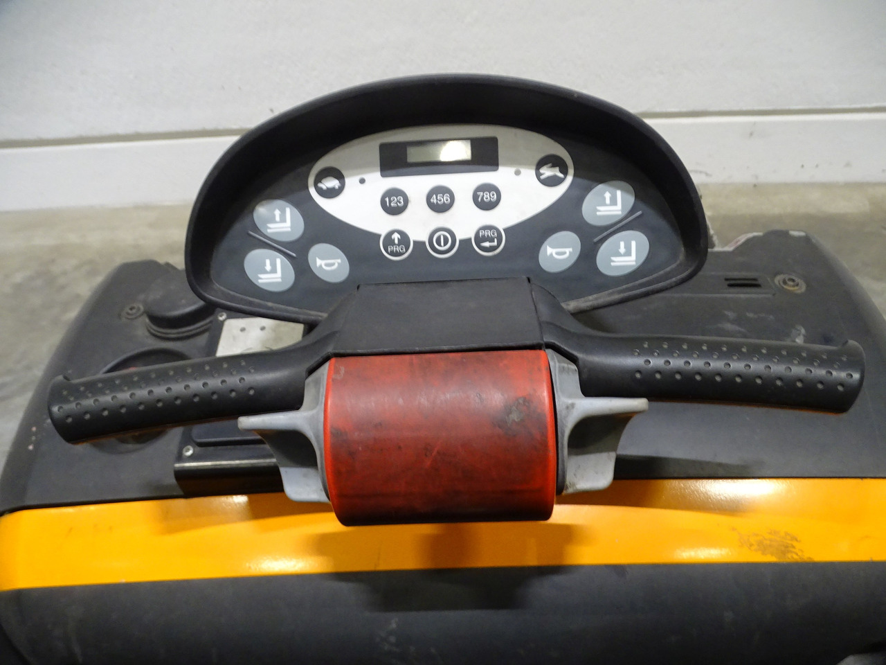 Still EXU-S22 - Transpalette: photos 3 Still EXU-S22 - Transpalette: photos 3