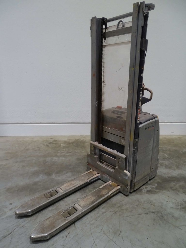 Still EXV14 - Gerbeur: photos 1 Still EXV14 - Gerbeur: photos 1