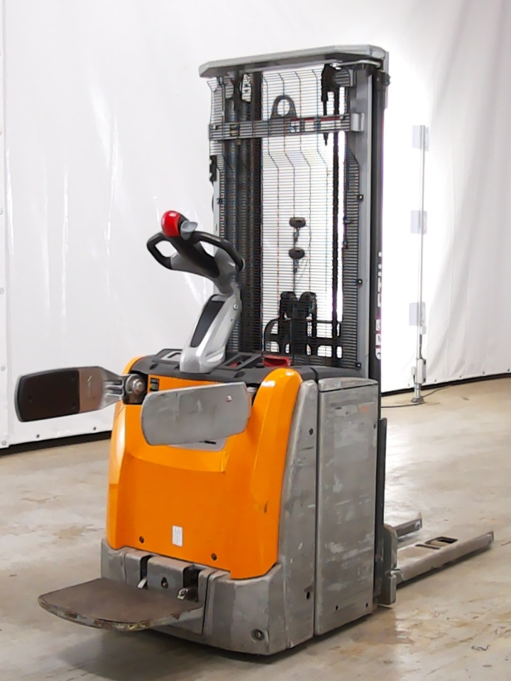 Still EXV16 - Gerbeur: photos 2 Still EXV16 - Gerbeur: photos 2