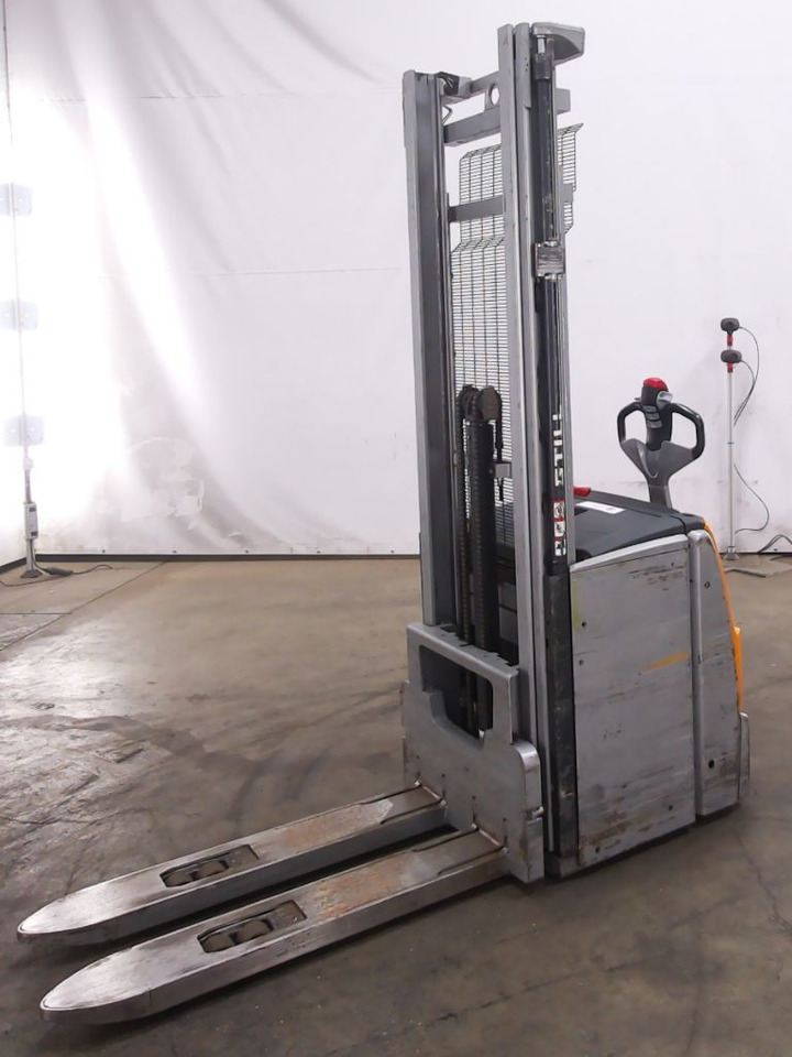 Still EXV20 - Gerbeur: photos 1 Still EXV20 - Gerbeur: photos 1